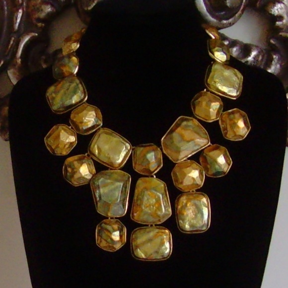 Kenneth J Lane Bib Necklace - Picture 7 of 16